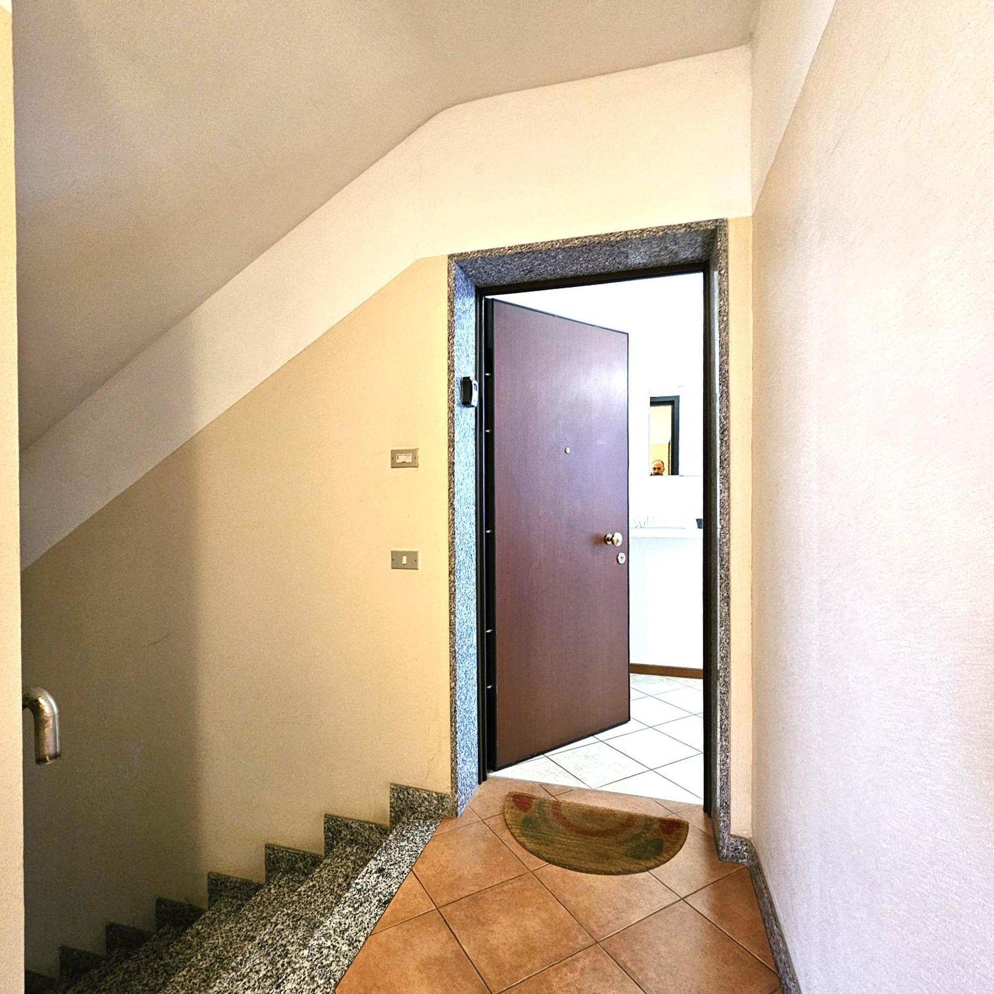 Appartamento Moderno Gallarate Luaran gambar