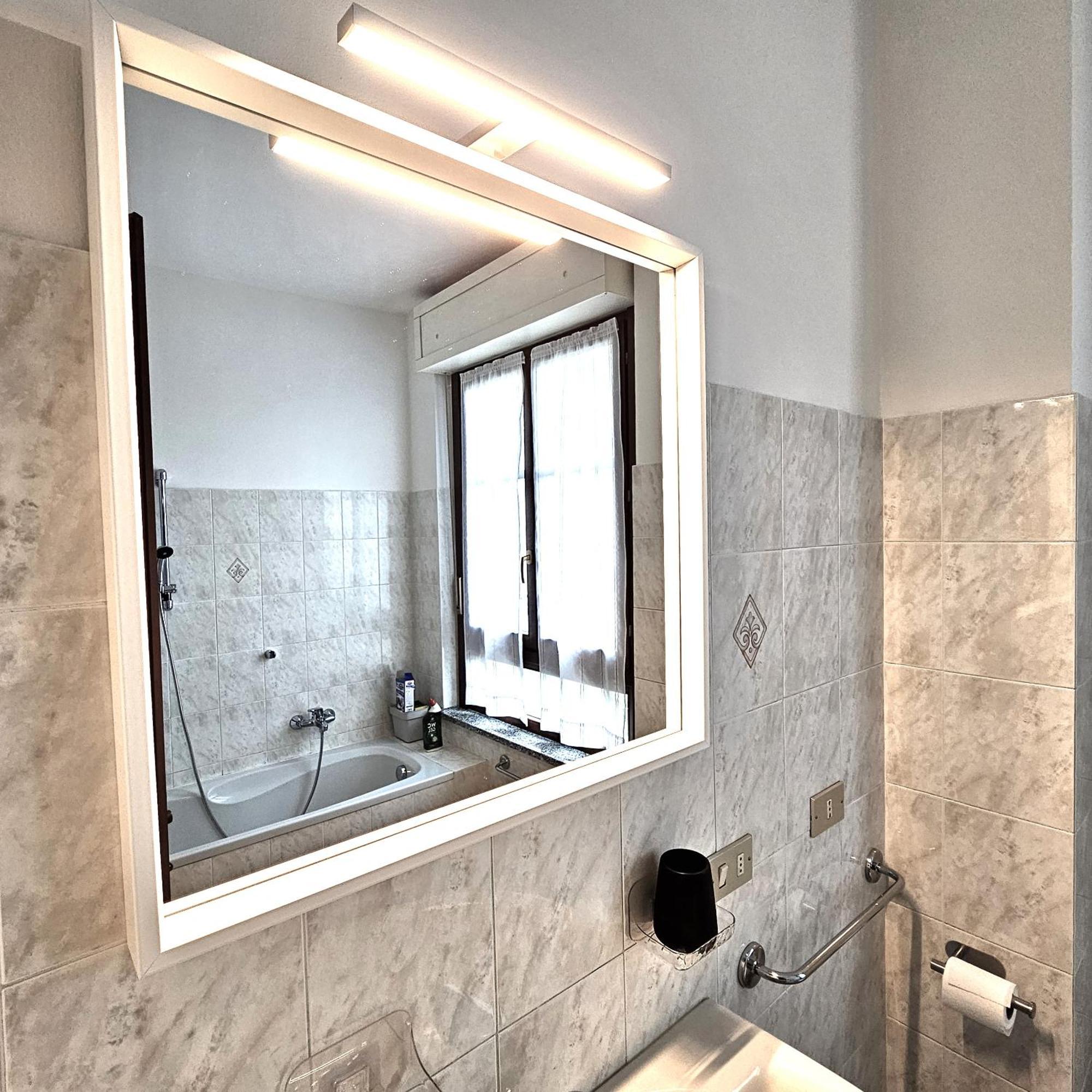 Appartamento Moderno Gallarate Luaran gambar